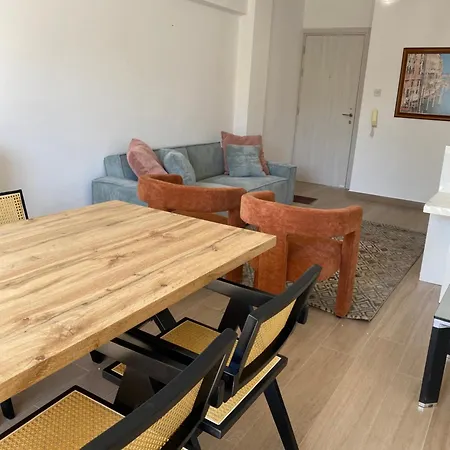 Kathryn's Cozy Apartmán Larnaca